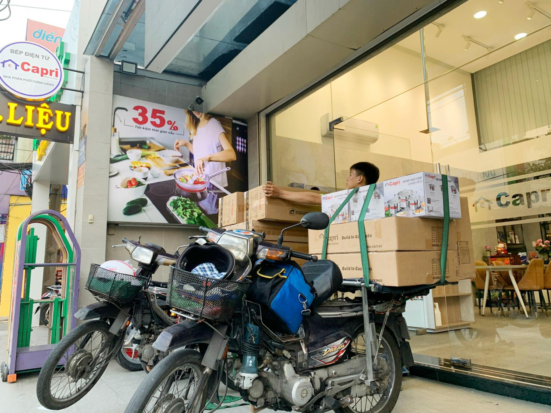 Giao lắp đặt thiết bị nhà bếp tận nơi